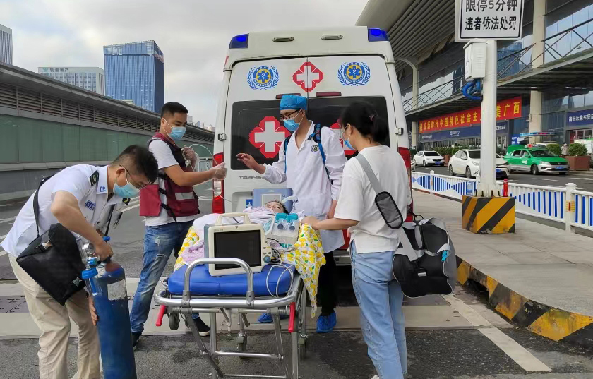 松溪县救护车出租公司